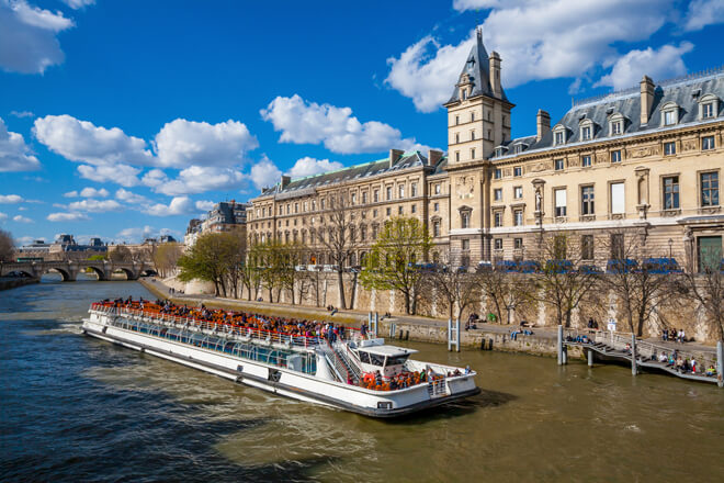 Seine River Boat Cruise, Paris