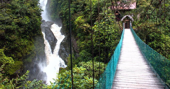 Banos Pailon del Diablo, Ecuador